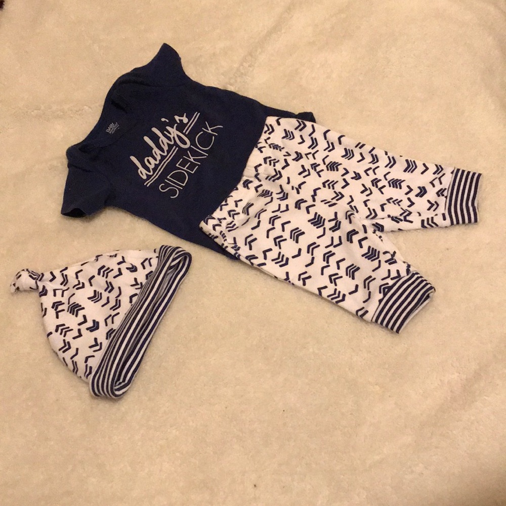 Two piece set! With hat ❤️